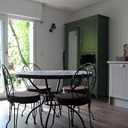 Apartment Charmete *